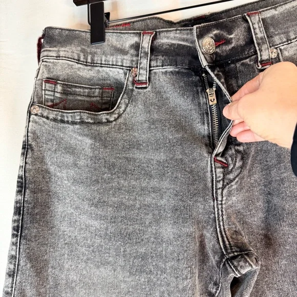 TRUE RELIGION Men’s Size 34 Denim Jeans Ricky Style Relaxed Straight Stretch